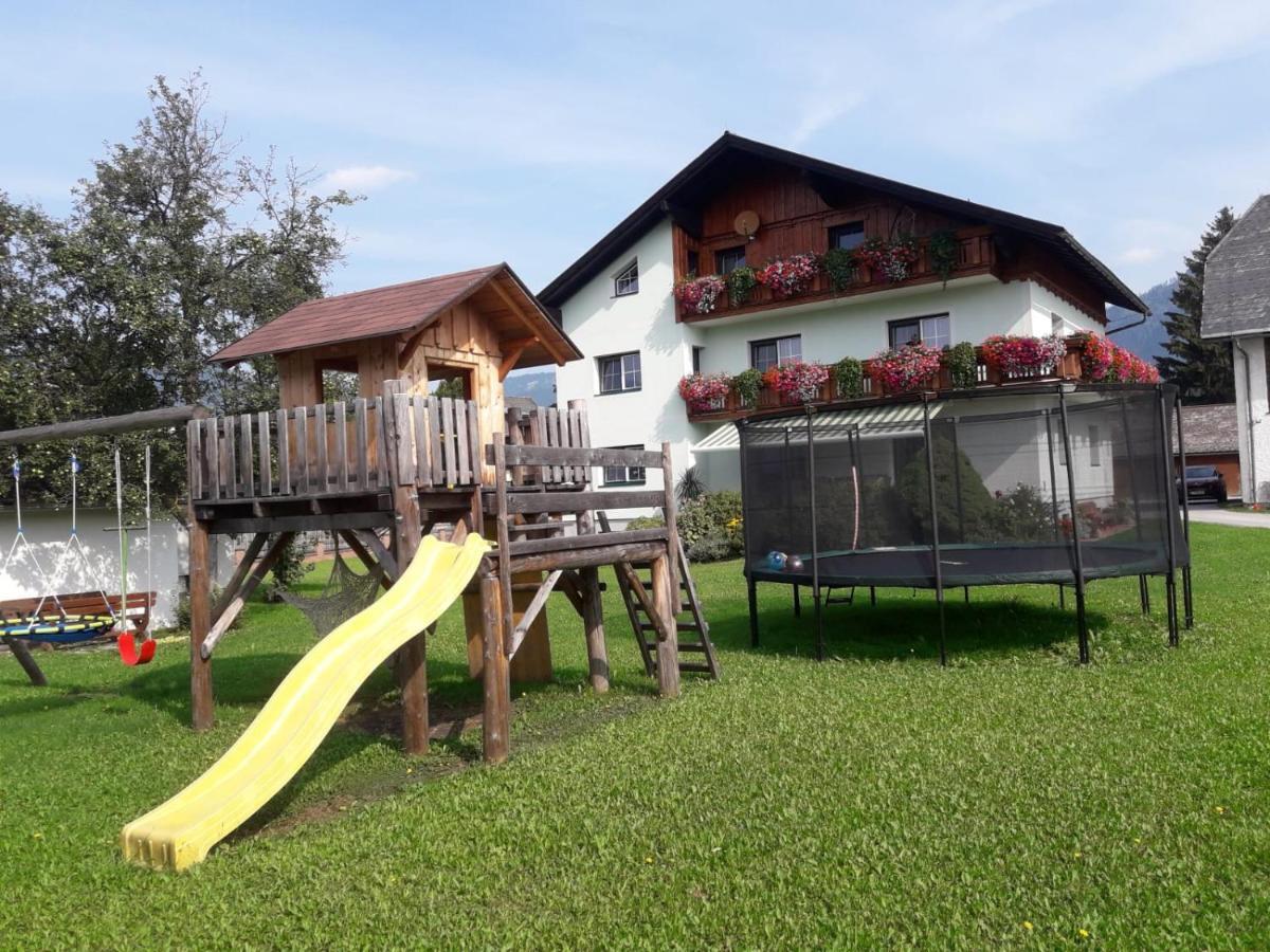 Апартаменты Schusterbauernhof Бад-Миттерндорф Экстерьер фото